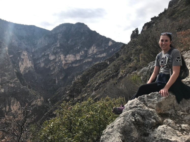 21AE8034-8C3F-4305-90C8-C22E9E1DEF85_1_105_c